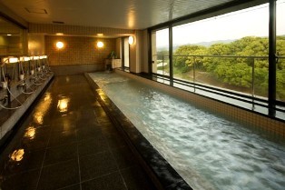 higuchi bath.jpg